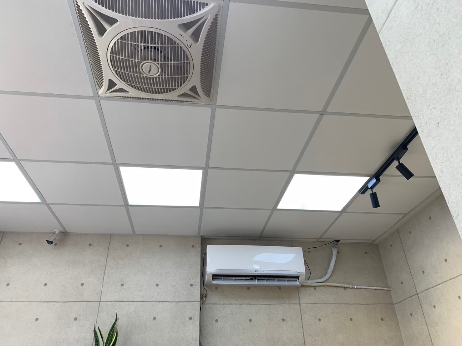 立刻修-家電住宅維修的施工實績圖片